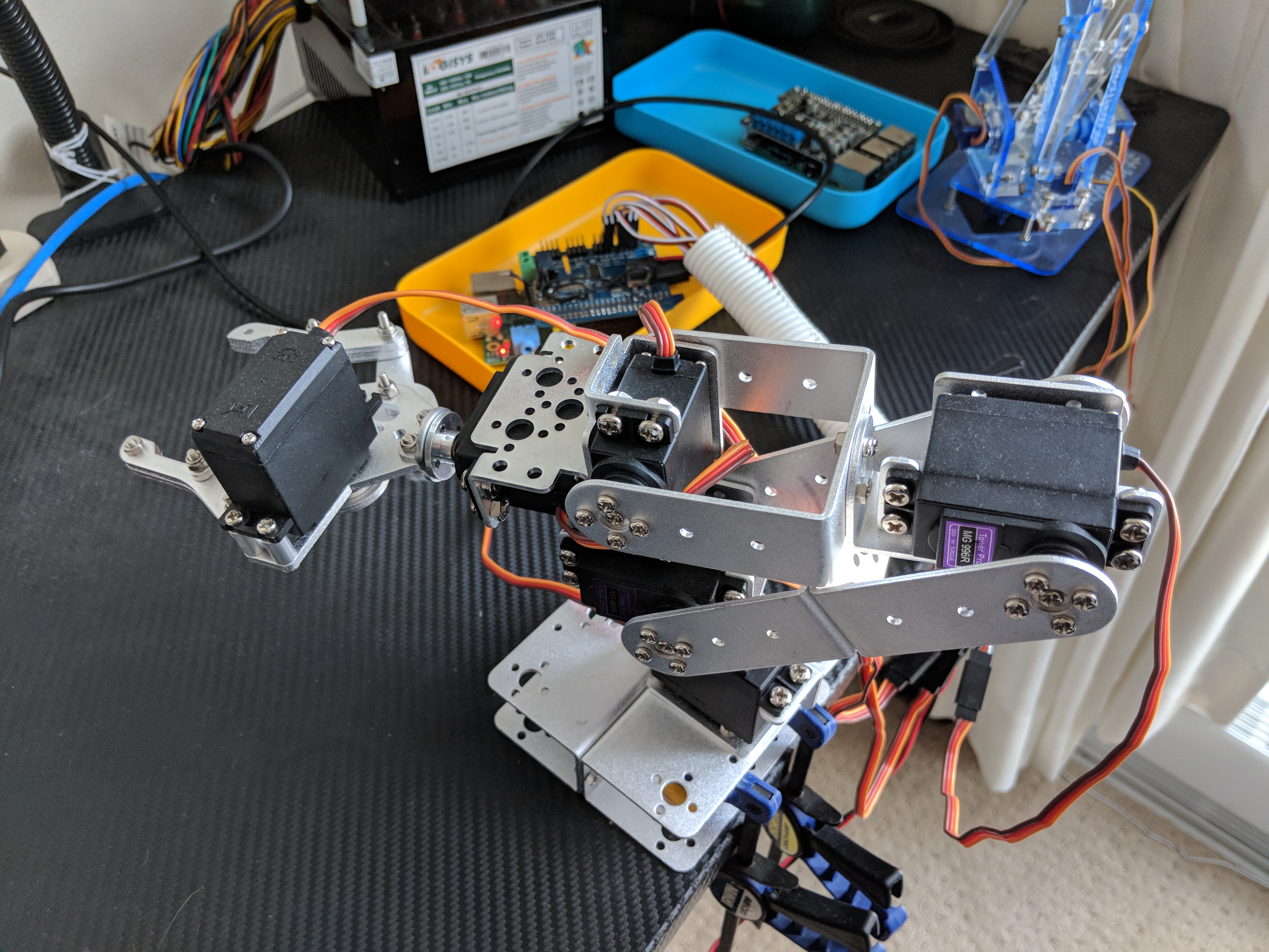 robotic arm using raspberry pi